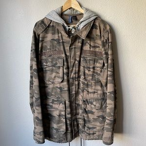 MILITARY CAMO JACKET